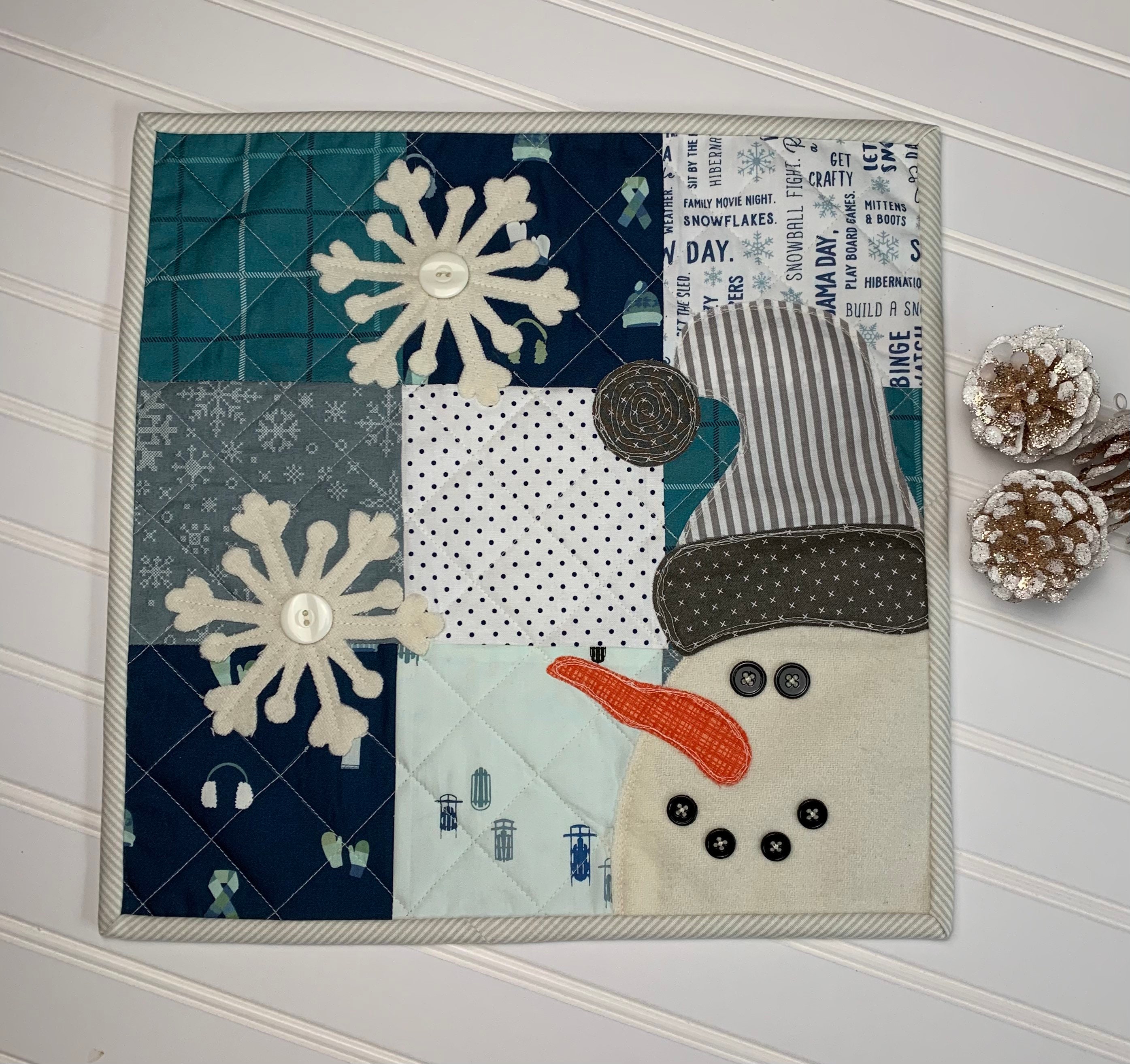 Charming Snowman Mini Quilt/Pillow Pattern Kit