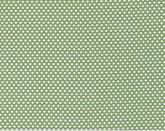 Moda Emma Dots Fresh Grass (37635 17) 1/2-YD Increments