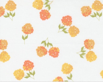 Moda Cozy Up Clover Floral Cloud (29121 11) 1/2 Yard Increments