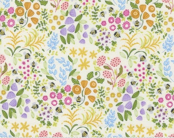 Moda Wild Blossoms Little Wild Things Cream (48735 11) 1/2-Yard Increments*Wild Blossoms Fabric*Spring Fabric*Spring Floral Fabric*Daisies*