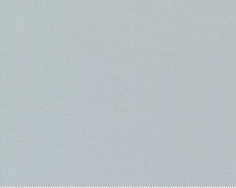 Moda Bella Solids Zen Grey (9900 185) 1/2-YD Increments