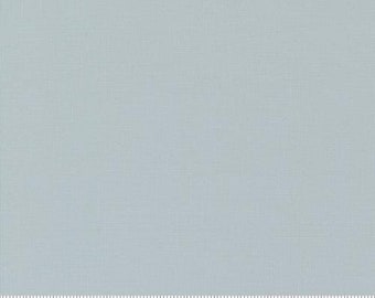 Moda Bella Solids Zen Grey (9900 185) 1/2-YD Increments