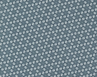 Moda Snowman Gatherings IV Snow Flower Lake (49251 14) 1/2-YD Increments*Snowman Gatherings*Winter Blue Fabric*Snowflake Fabric*Snow Fabric*