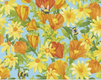 Moda Wild Blossoms Daisies and Poppies Mist (48731 23) 1/2-Yard Increments