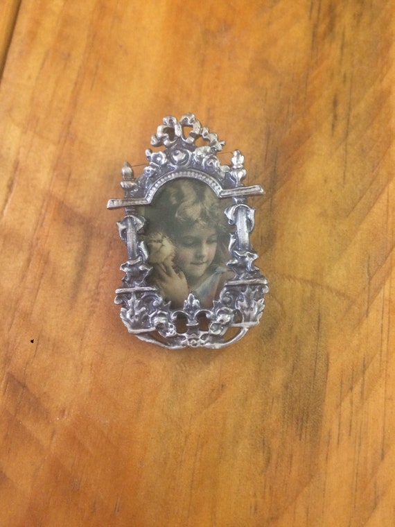 Mourning Brooch