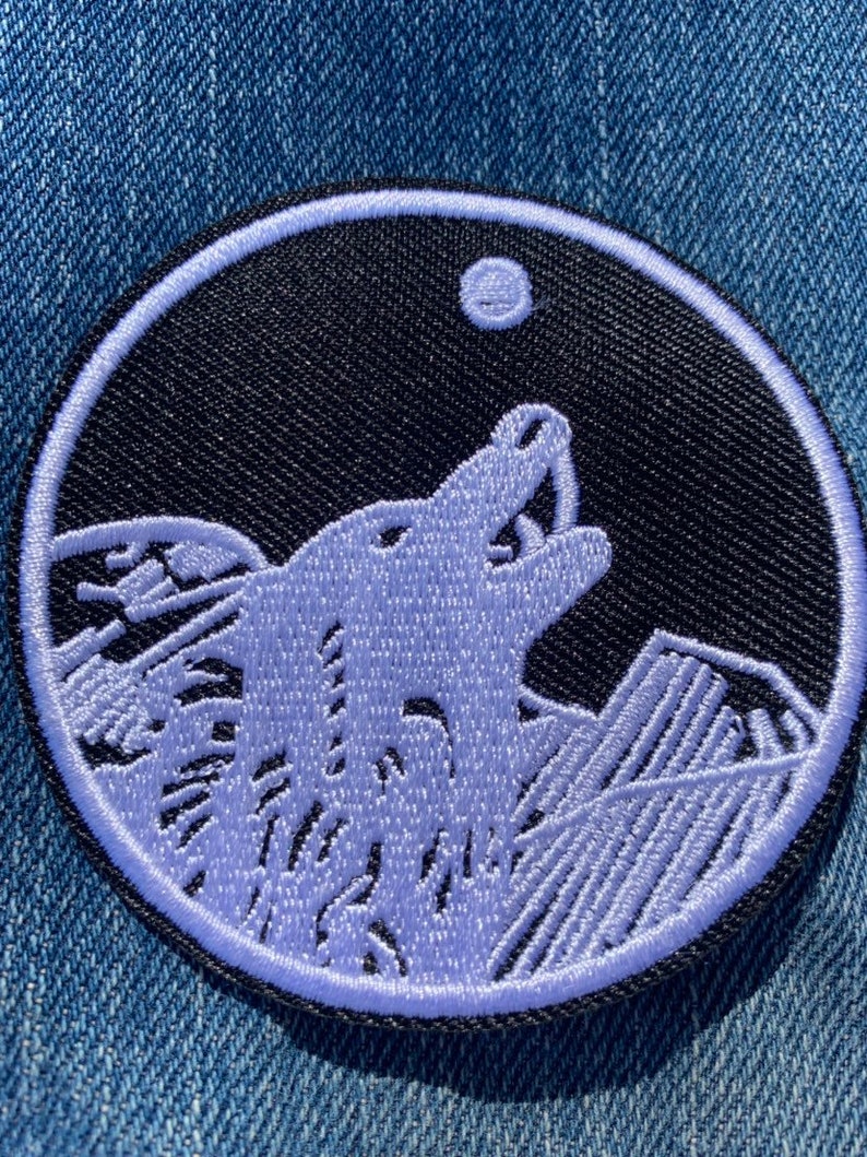 Nature Themed Round Patch Black and White Patch Mountain Patch Wolf Howling at the Moon Patch