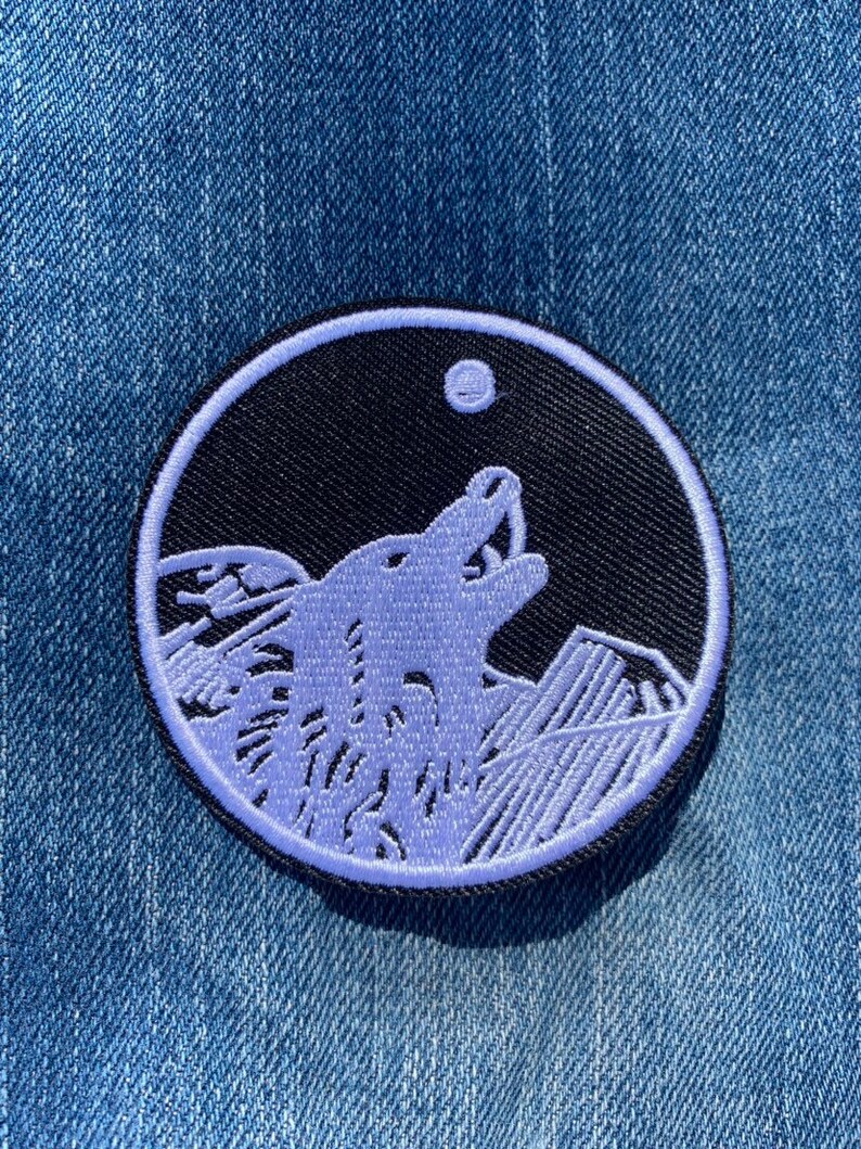 Nature Themed Round Patch Black and White Patch Mountain Patch Wolf Howling at the Moon Patch