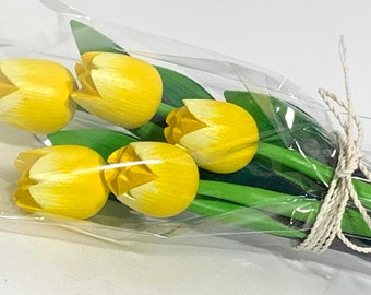 Wooden Tulip bouquet