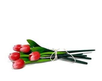Red Tulip Bouquet
