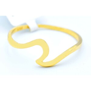 Wavy Ring 10K Solid Yellow Gold