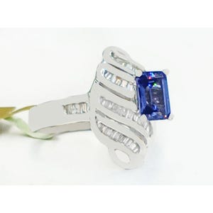 Anillo de tanzanita y diamantes auténticos de 1,15 quilates en oro blanco de 14 k imagen 2