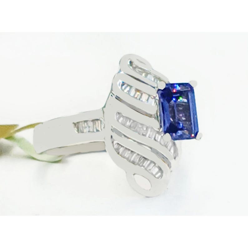 Anillo de tanzanita y diamantes auténticos de 1,15 quilates en oro blanco de 14 k imagen 2
