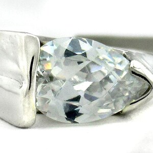 White Cubic Zircon 2.73 Cts Ring 10k White Gold