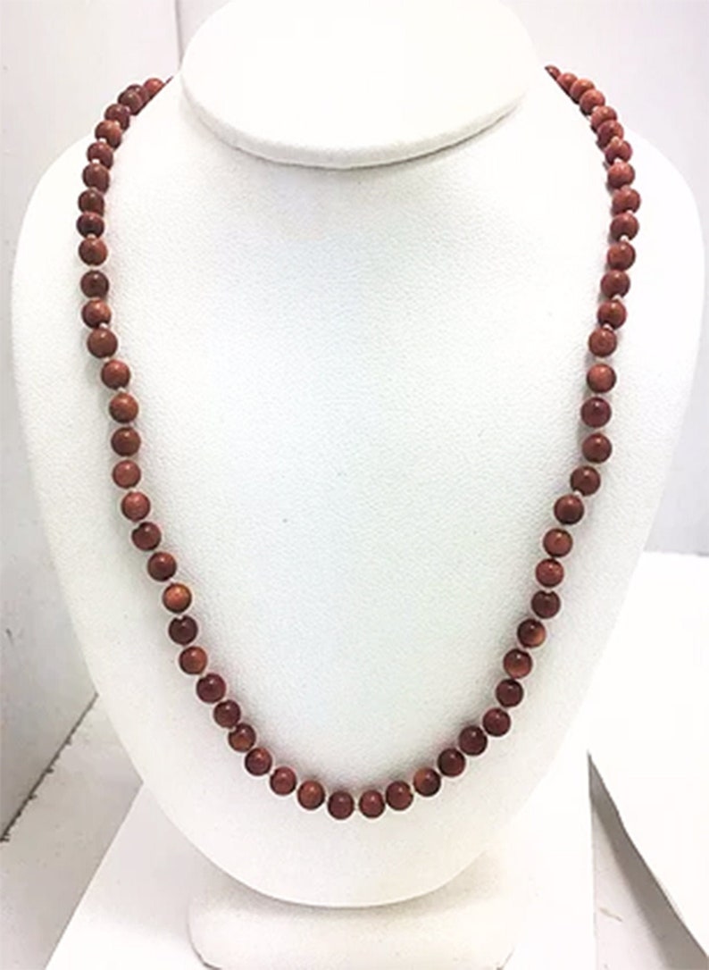 Genuine 34.34 Carats Sand gemstones Necklace 14K Gold