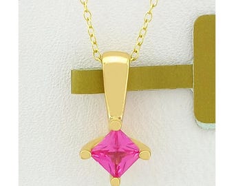 Created Princess Cut 0.58 Ct Pink Sapphire Pendant 10k Yellow Gold