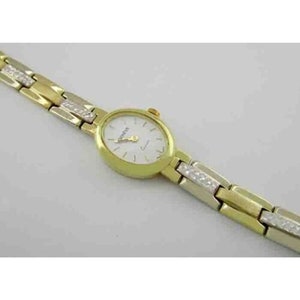 Geneve Lady&#39;s Wristwatch 14K Yellow Gold