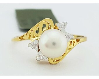 Genuine 6.5 mm White Pearl & Diamond Ring 14k Gold