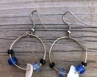 Dangle hoop shell earrings