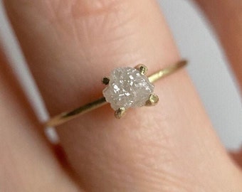 Raw Diamond Rings, 14K Gold Raw Diamond Ring, Dainty Diamond Ring, Rough Diamond Rings, Unique Diamond Ring, Verlovingsring, Gift for her