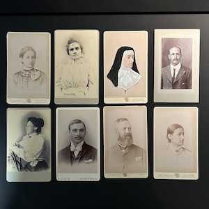 Cartes De Visite Men and Women 8 Different