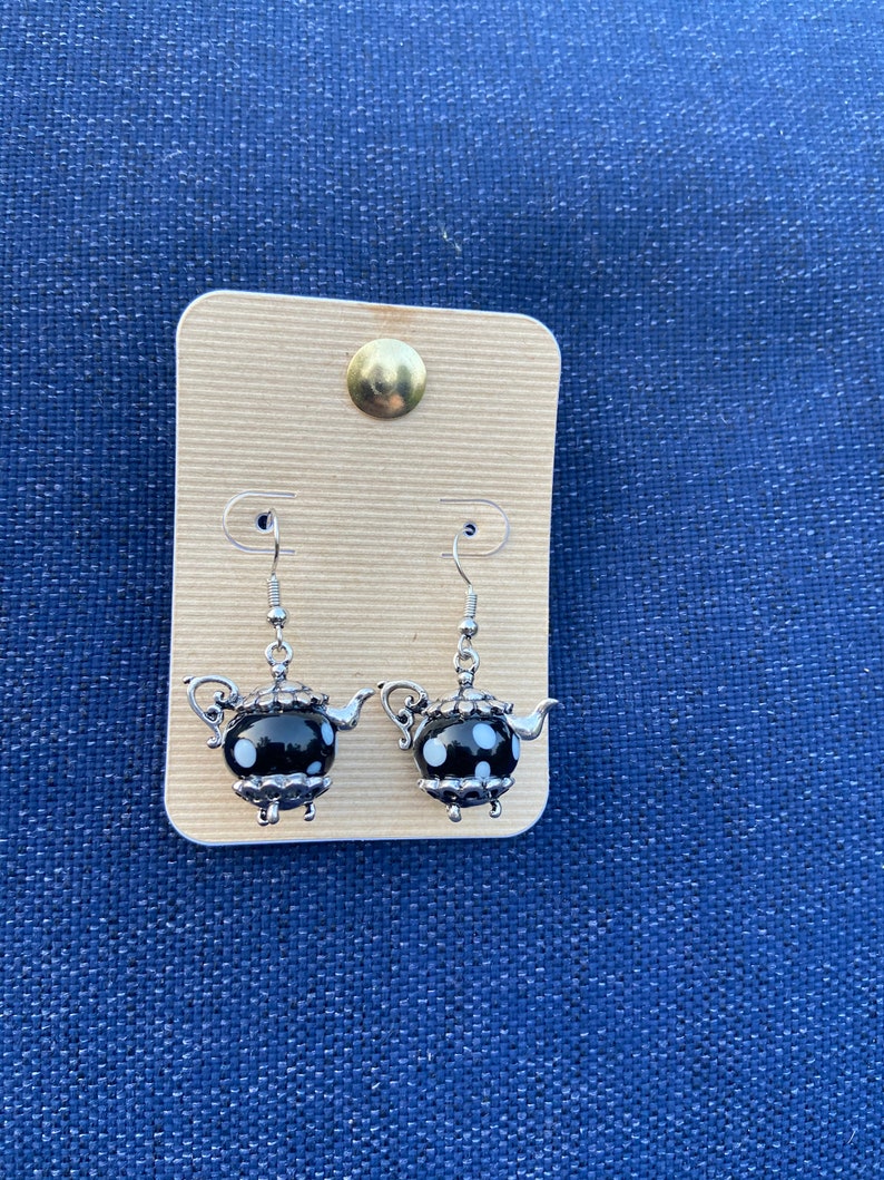 polka dot teapot glass earring