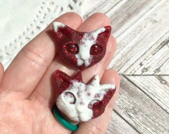 Red and white cat magnets - cat eye magnets - resin magnets - magnets