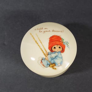 Vintage Trinket Box Porcelain Jewelry Box Hold On To Your Dreams Muffin Hallmark Trinket Box 1983 Trinket Jar Ring Box