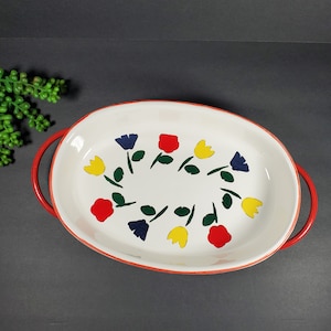 Vintage Floral Casserole Dish Ceramic Baking Pan with Red Metal Trivet Tulip Flower Oval Baking Dish Primary Colors 1980s Kitchen