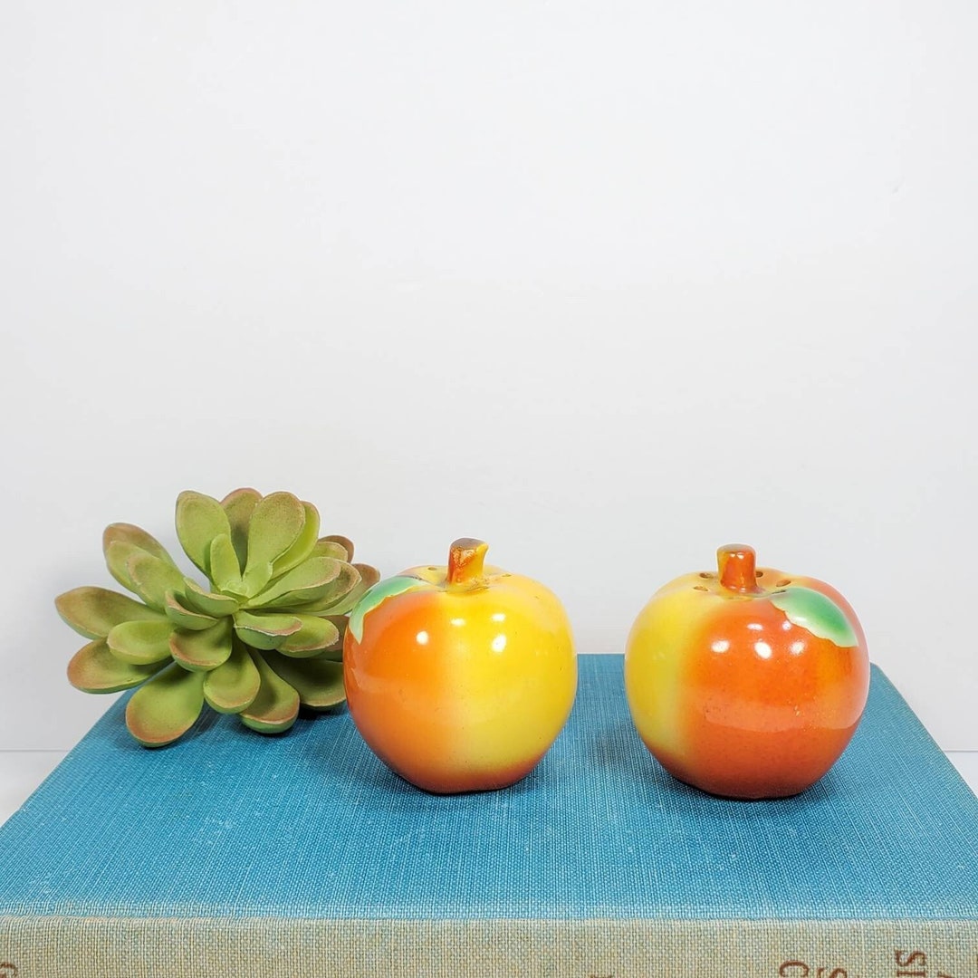 Vintage Apple Salt and Pepper Shakers Ceramic Red Yellow Apples Farmhouse Country Kitchen Fruit