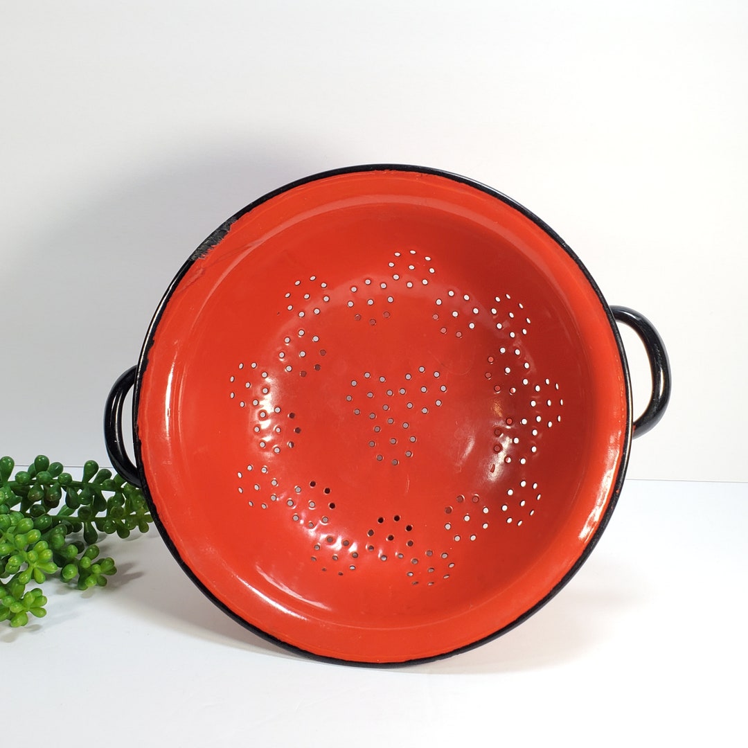 Vintage Enamelware Colander Red Black Metal Enamel Footed Etsy Sweden