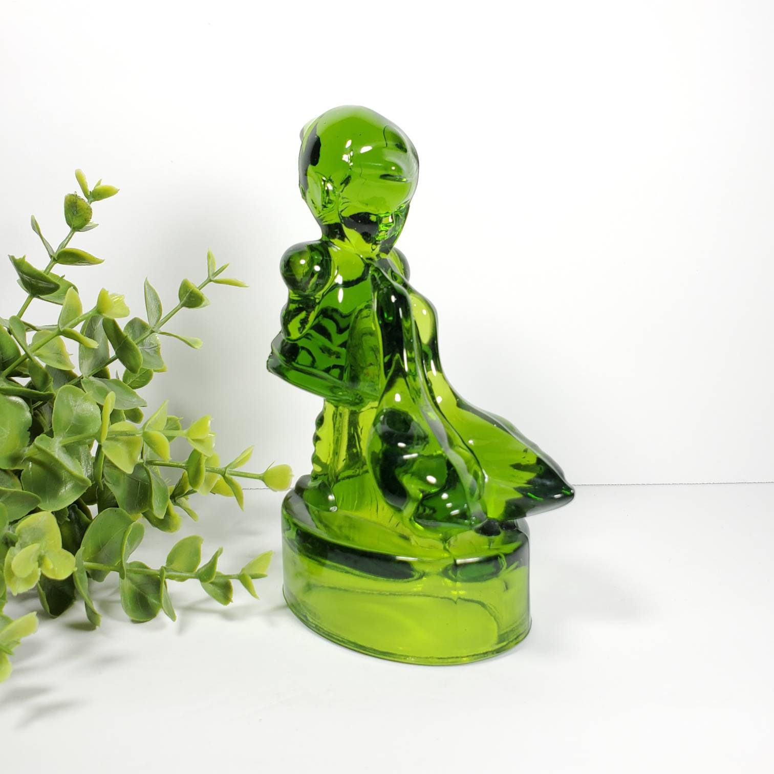 Vintage L.E. Smith Glass Goose Girl Figurine Green Glass