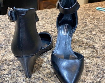 bcbg shoes sandals
