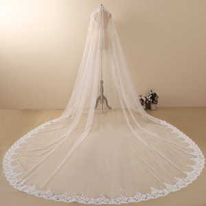 Sequin Cathedral Veil Sparkle Wedding Veil Beaded Bridal Veil Long Lace Veil Shimmer Veil with Beading Flower Royal Length Veil Ivory Vail