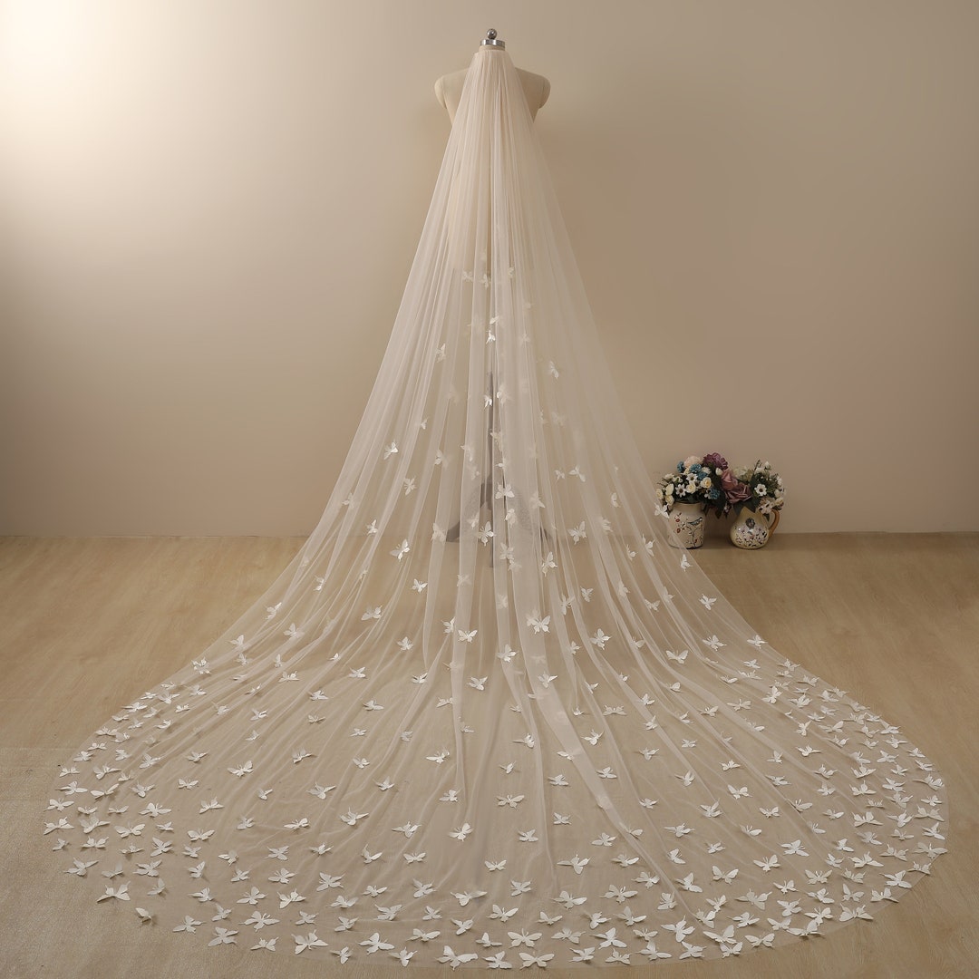 Wedding veil with butterflies
