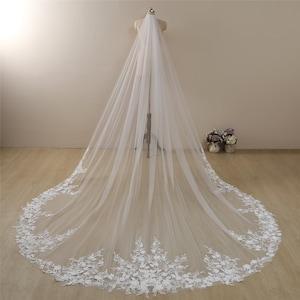 Cathedral Veil,pearl Veil,Bridal Veil,Wedding Veil long,3 D flowers Pearl Veil,Floral Veil,lace veil long,elegant veil,one tier veil soft