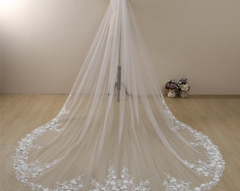 Cathedral Veil,pearl Veil,Bridal Veil,Wedding Veil long,3 D flowers Pearl Veil,Floral Veil,lace veil long,elegant veil,one tier veil soft