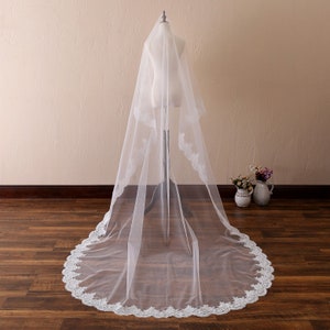Romantic Lace Wedding Veil,Cathedral Wedding Veil,Wedding Veil Chapel,White/ Ivory Cathedral Veil,Floral Lace Bridal Veil,Soft Tulle Veil