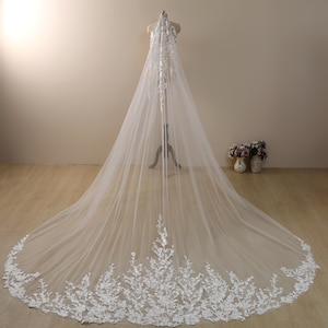 Lace Veil,simple floral Veil,Elegant Veil,Wedding Veil Cathedral,Wedding Veil,Floral Lace Cathedral/Chapel Veil,Bridal Veil Cathedral