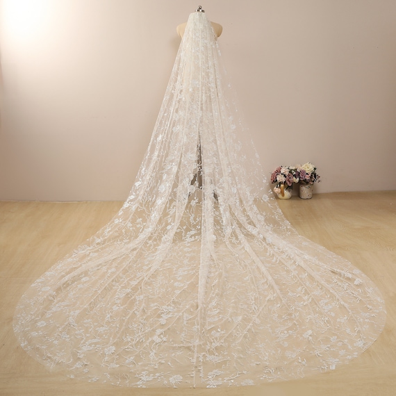 Sparkle Floral Cathedral Wedding Veil: Silver Glittery  display picture 3