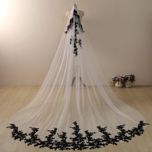 Black & white veil,black lace veil,Cathedral length Veil,Wedding Veil,Bridal Veil long,Dramatic Veil,Black Wedding,Black Veil Floral lace
