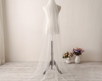 Ivory Chapel Wedding Veil, Plain Tulle, Metal Comb