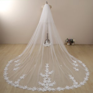 veil with blusher,two layers veil,Floral lace veil,Wedding Veil Cathedral,Bridal Veil soft,dramatic long Celestial veil,floor veil,veil comb