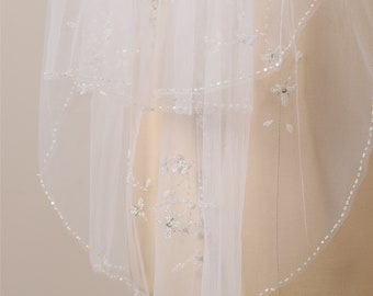 Voile de mariée bout des doigts ivoire avec voile fard à joues Voile de mariage pailleté perles longueur hanches voile bord perlé voile blanc voile de mariée 2 niveaux