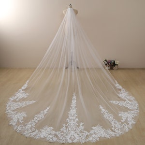 Wedding Veil Cathedral,Bridal Veil,long dramatic veil,Veil with comb,veil with sequins,Floral Lace veil,flower veil,white/ivory veil soft