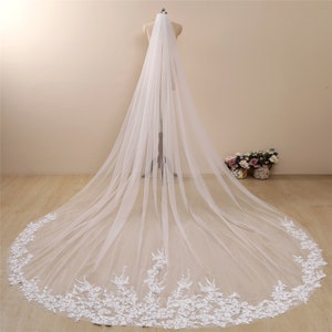 Veil,Bridal Veil,Soft tulle veil,Sheer veil,Pearl Bridal Veil,Rhinestones Veil,Vintage Flowery Wedding Veil,Cathedral Veil,Bridal Veil,soft