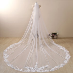 Veil,Bridal Veil,Soft tulle veil,Sheer veil,Pearl Bridal Veil,Vintage Flowery Wedding Veil, Cathedral Veil,Flowery Chapel Wedding Veil,tulle