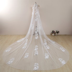 Lace Veil,simple floral Veil,Elegant Veil,Wedding Veil Cathedral,minimalist Veil,Floral Lace Cathedral/Chapel Veil,Bridal Veil long romantic