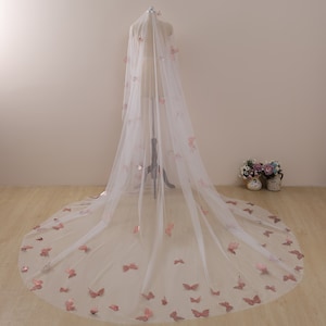 Butterfly wedding veil,bridal veil,3 D butterfly veil,pink butterfly veil,long veil,Cathedral wedding veil,Bridal veil,veil with comb