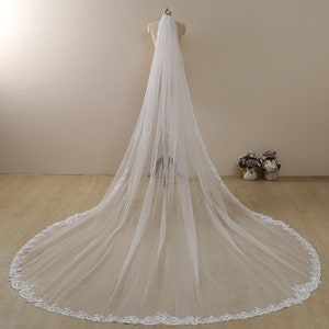 Simple Veil,veil with sequins.floral veil long,Flowery Wedding Veil,Floral Cathedral Veil,Bridal Veil,Lace-Trimmed Veils,custom length veil