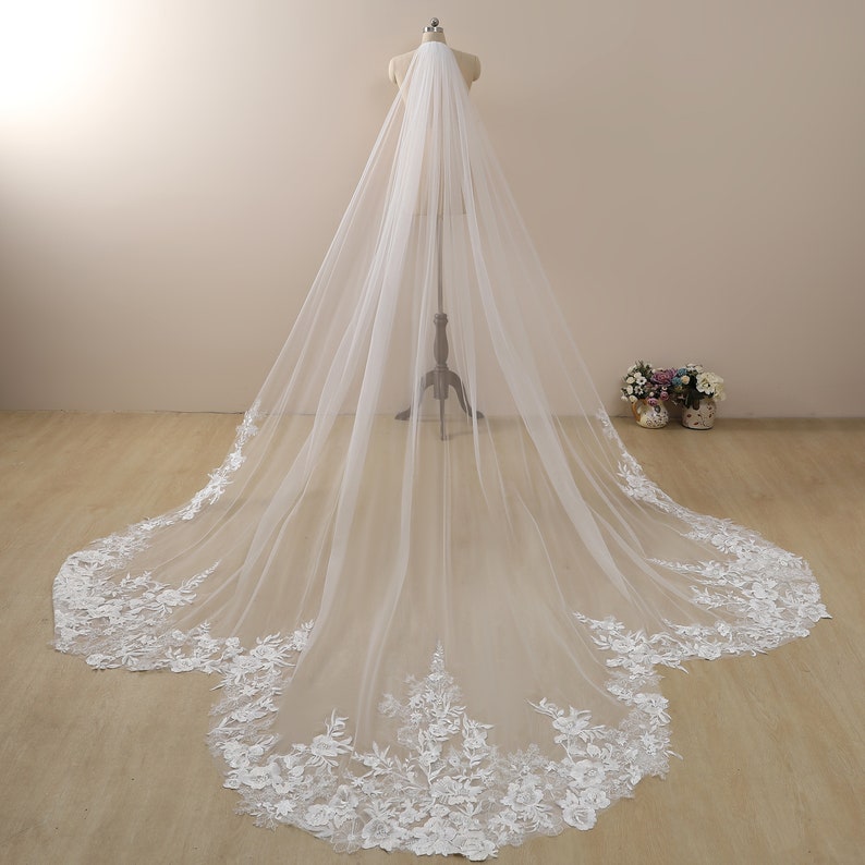 Cathedral Veil,Scallop Veil,Royal Cathedral Veil,Wedding Veil,Bridal veil,floral veil,lace veil,one tier veil,veil with comb,veil angel cut image 1
